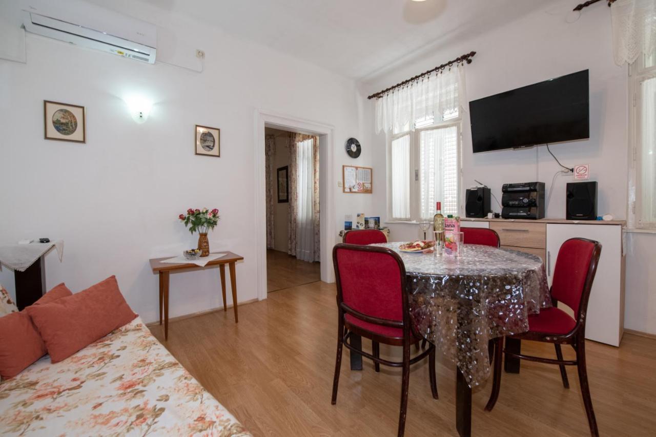 شقة Apartman Paun أوباتيا المظهر الخارجي الصورة
