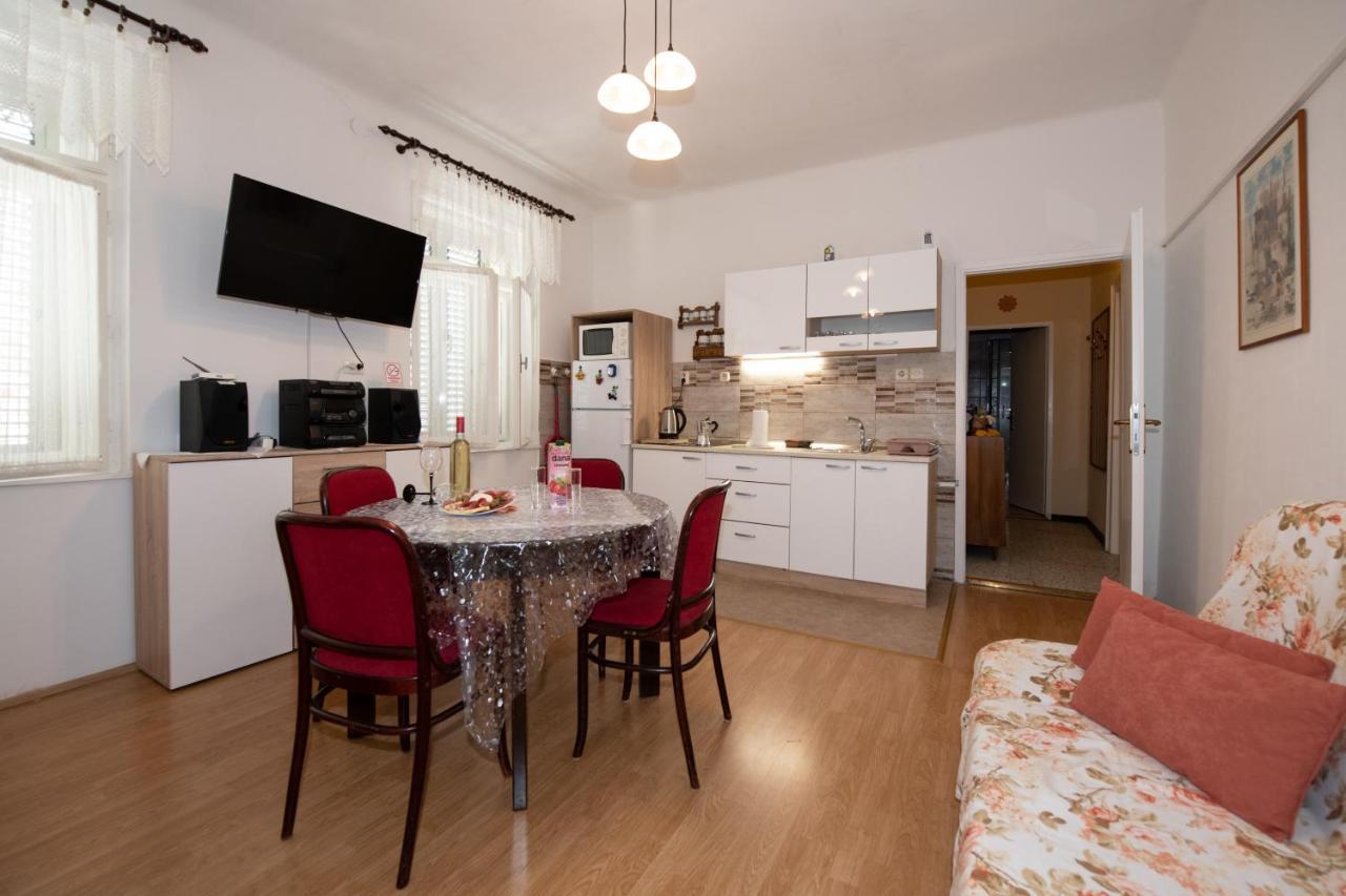 شقة Apartman Paun أوباتيا المظهر الخارجي الصورة