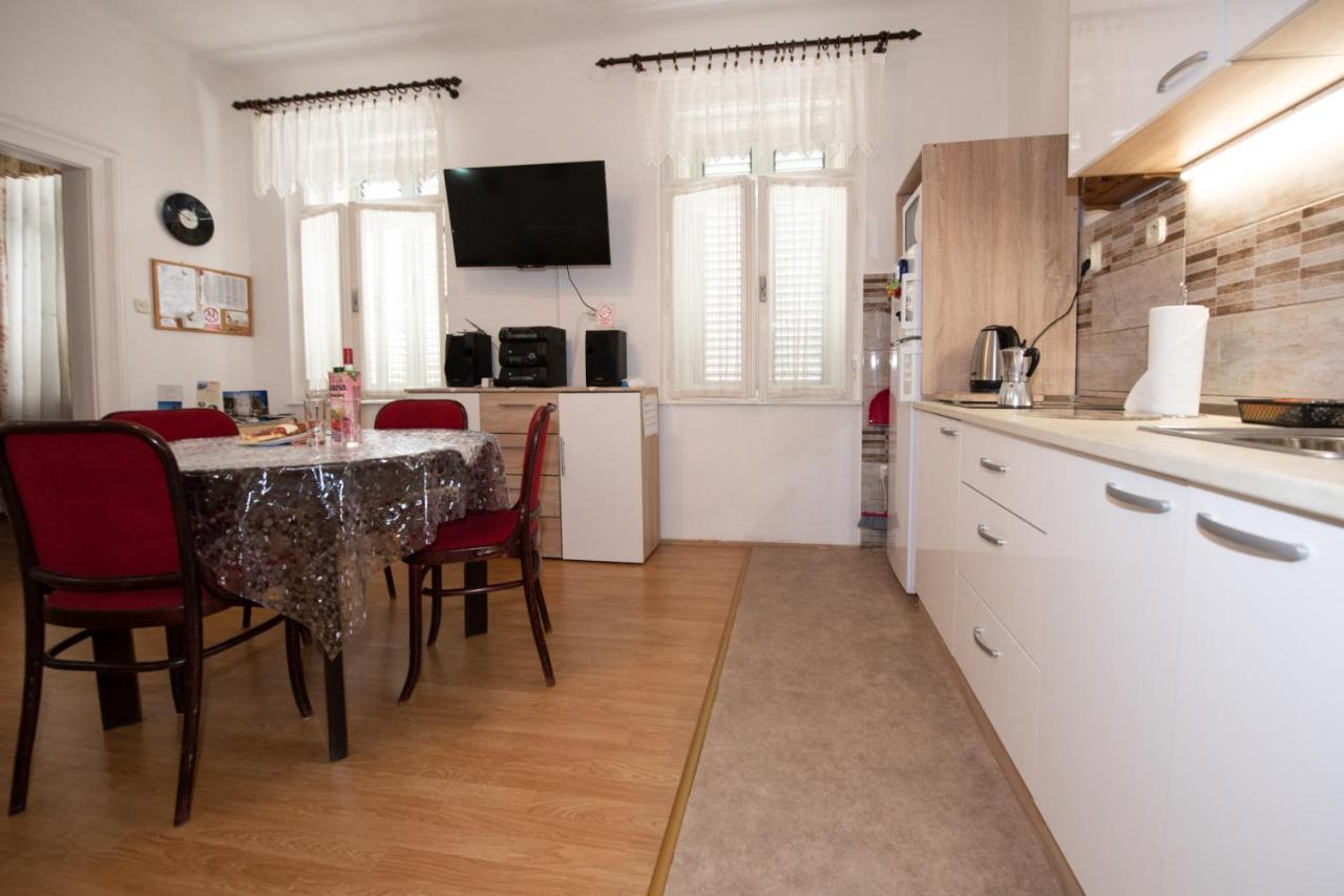 شقة Apartman Paun أوباتيا المظهر الخارجي الصورة