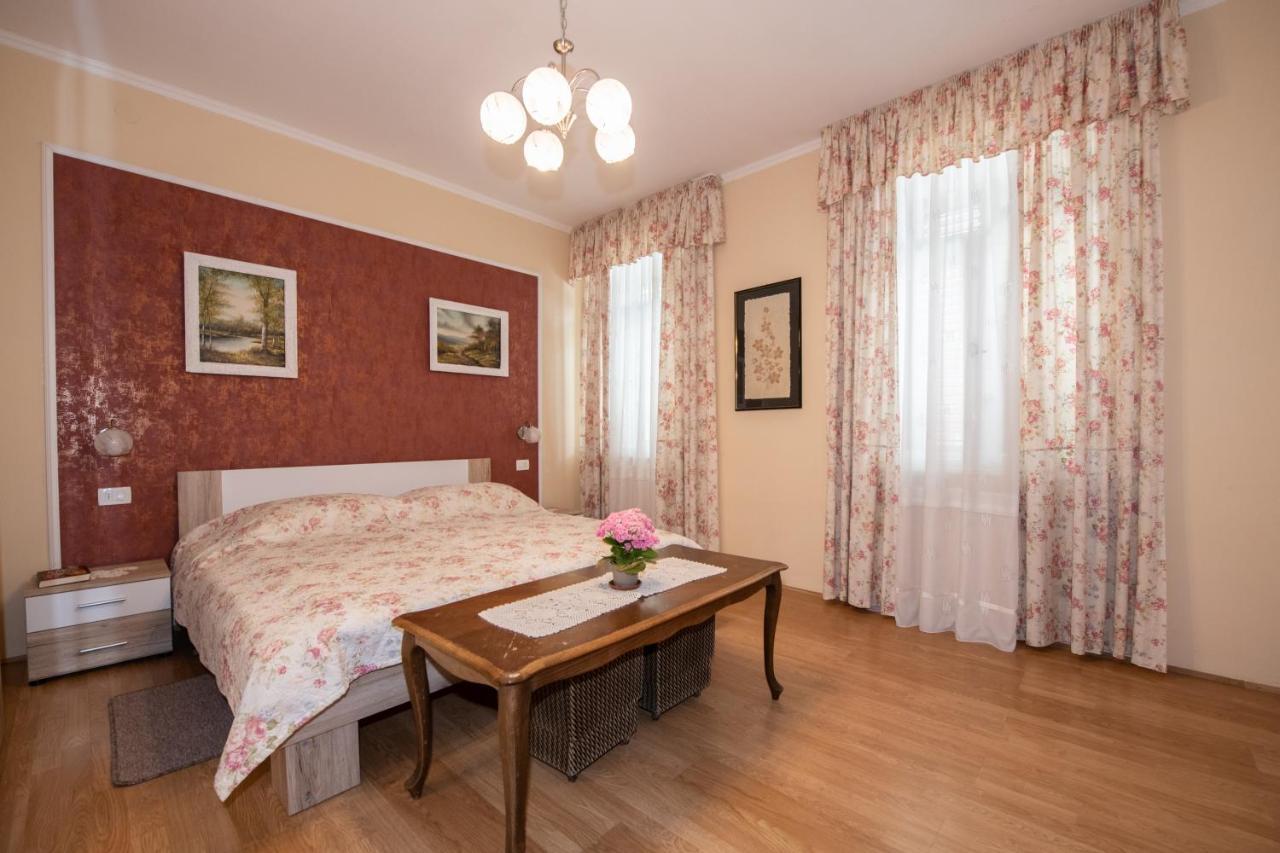 شقة Apartman Paun أوباتيا المظهر الخارجي الصورة