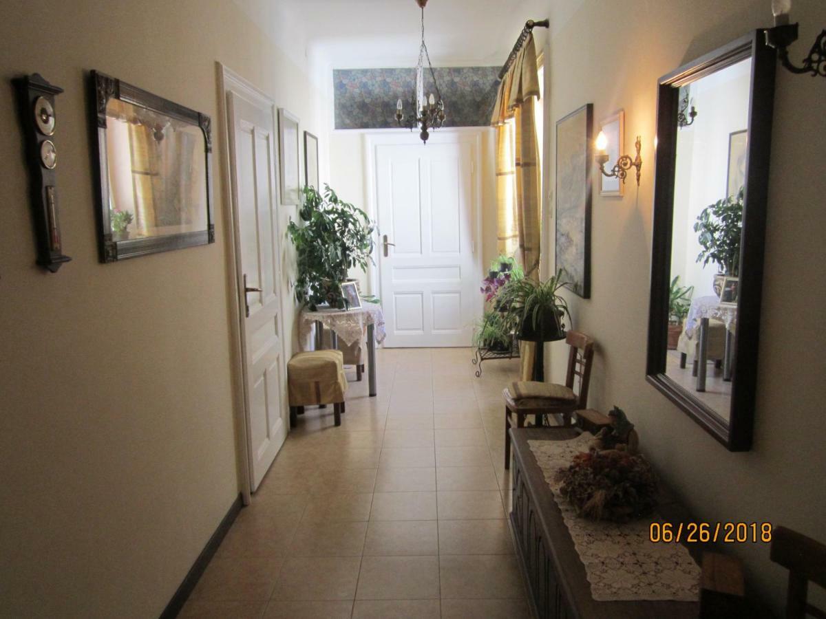 شقة Apartman Paun أوباتيا المظهر الخارجي الصورة